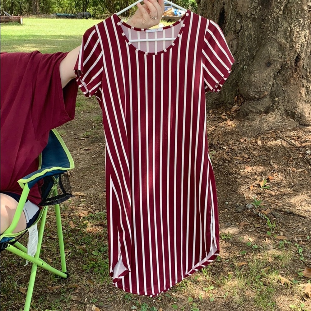Burgundy You & me dress size Large